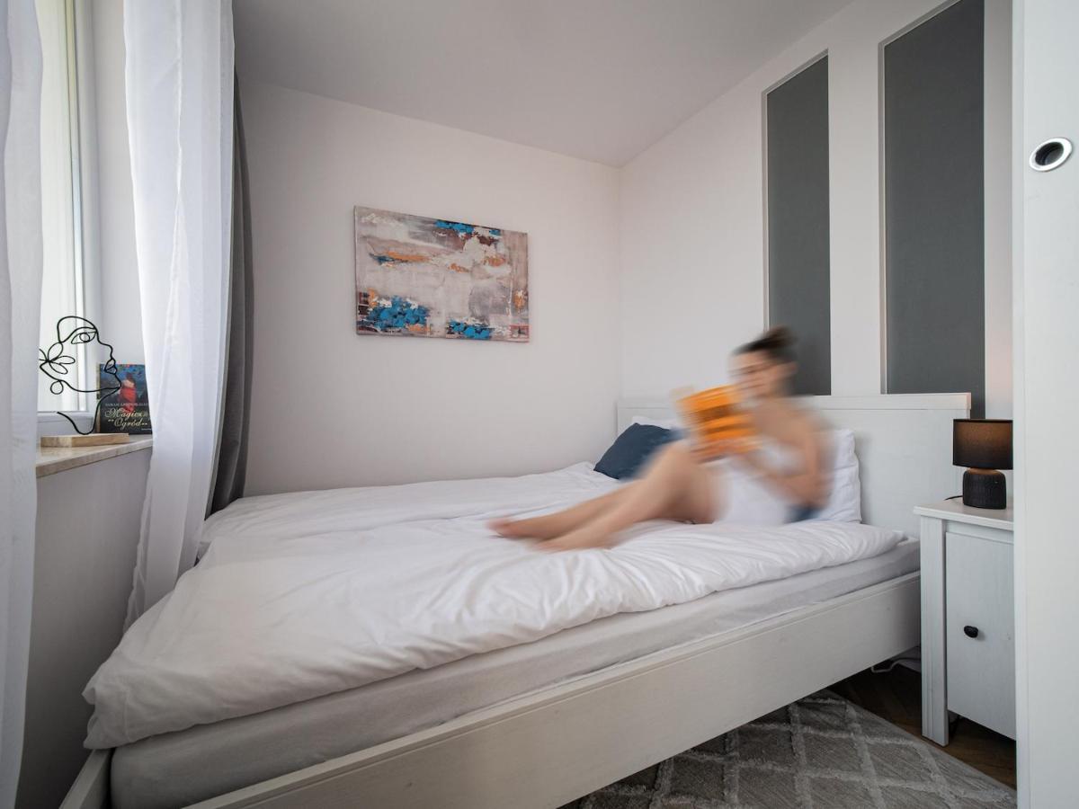Coco Kołobrzeska 42 Apartament